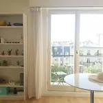 Central Cosy Studio With A View