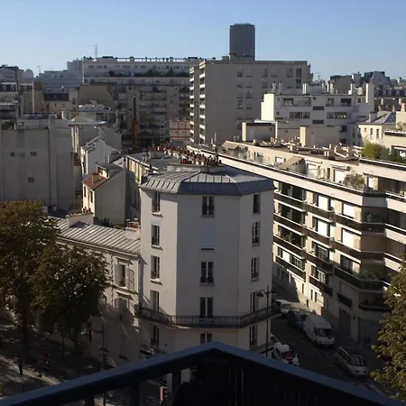 Central Cosy Studio With A View Parigi