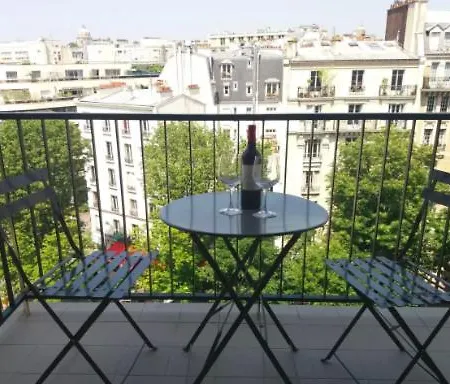 Central Cosy Studio With A View Appartamento *
